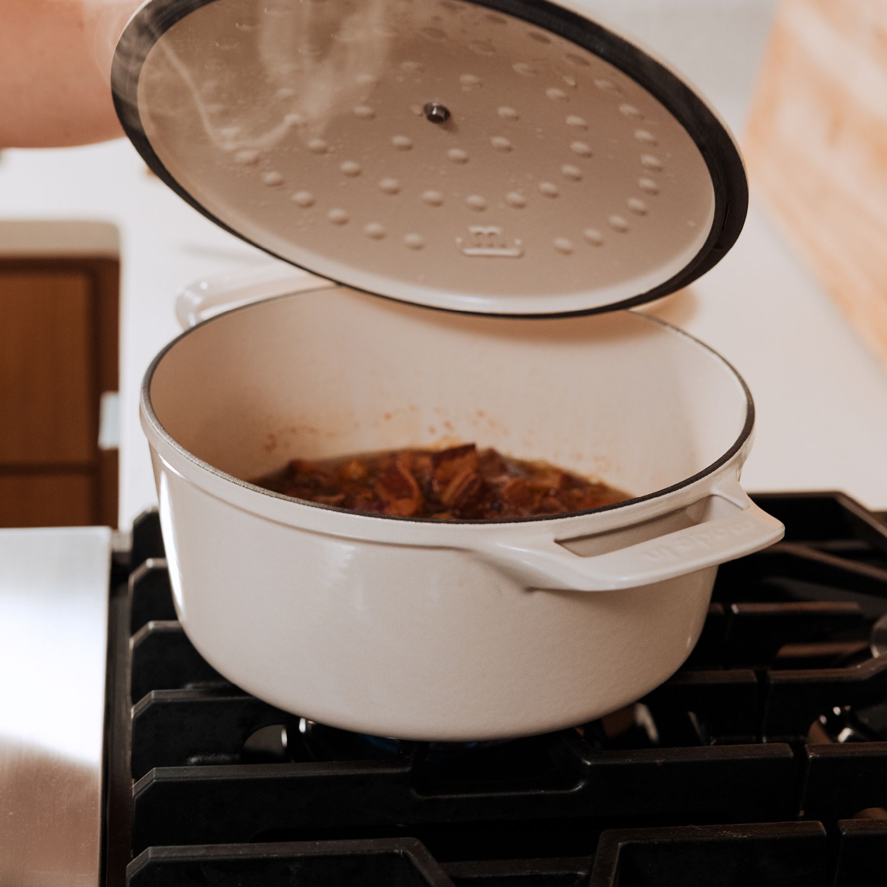 Round Enameled Cast Iron Dutch Oven - Image 2